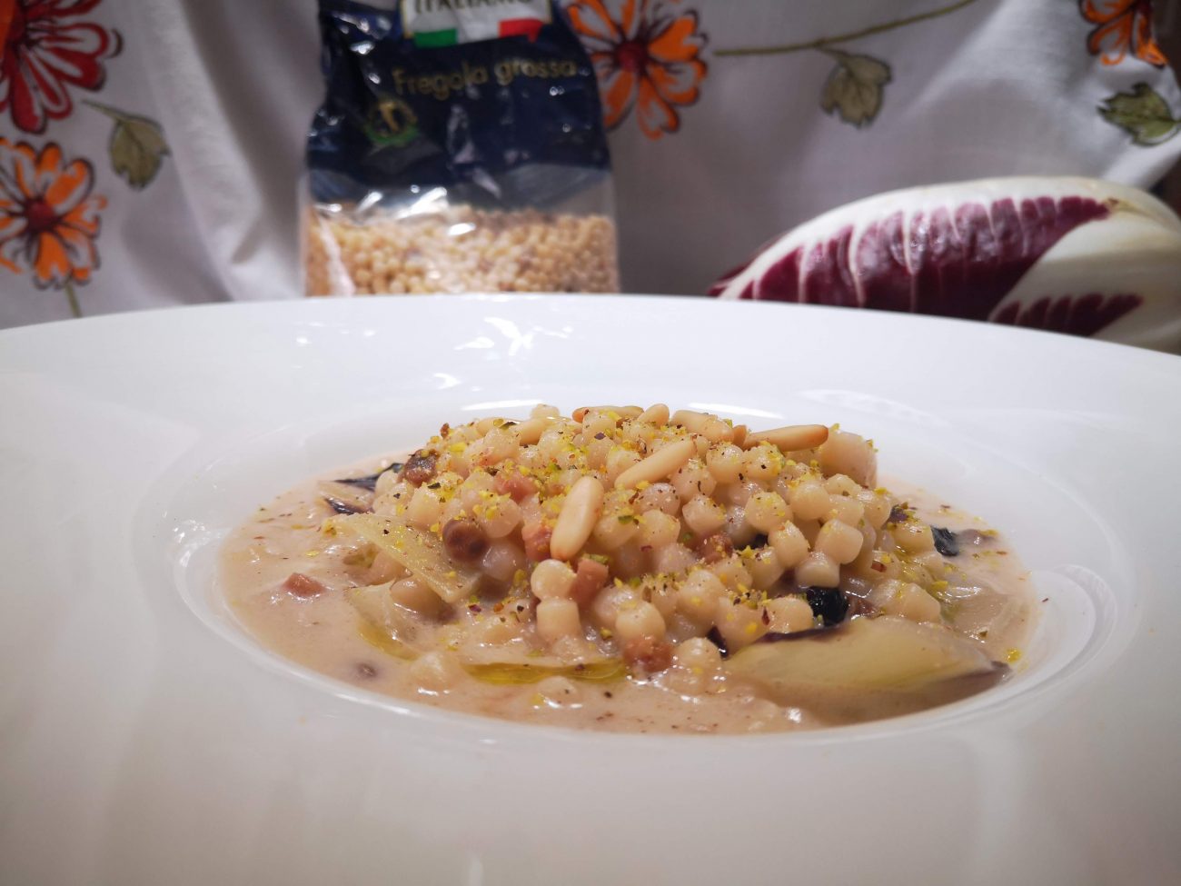 Fregula con radicchio rosso e gorgonzola