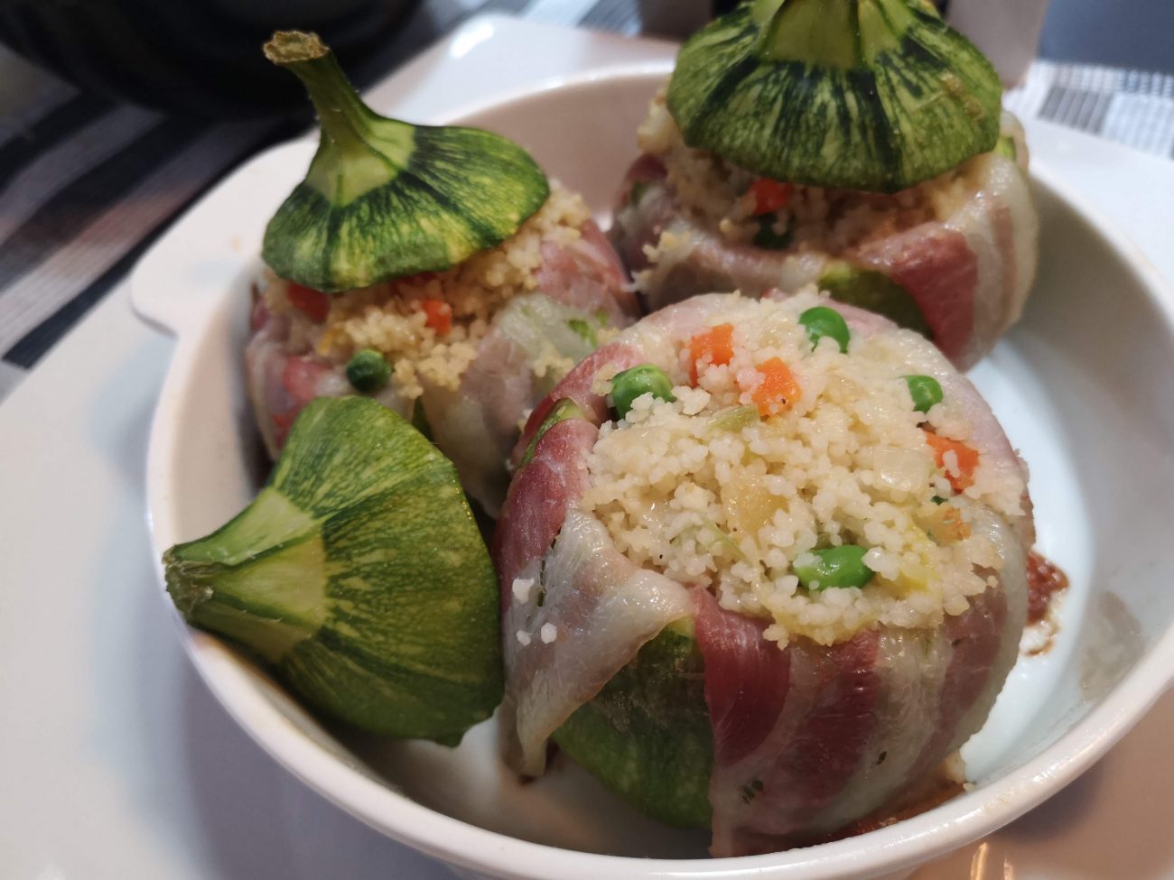 Zucchine tonde ripiene di cous cous